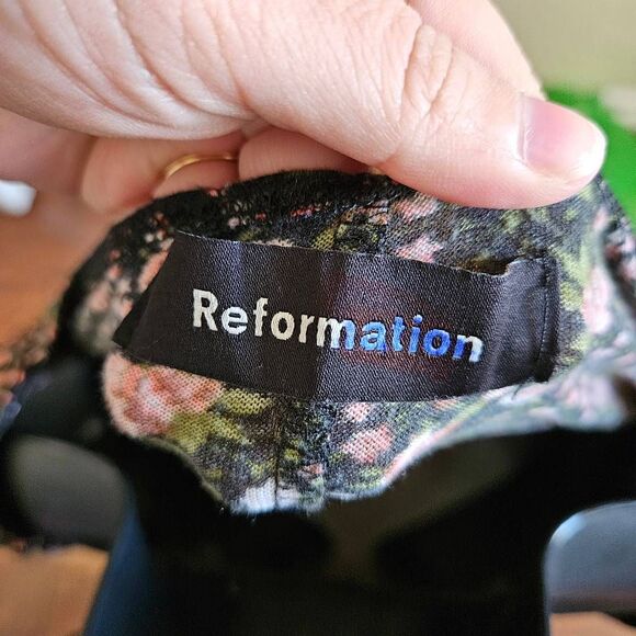 Reformation Puff Sleeve Y2K Blouse - Picture 7 of 7